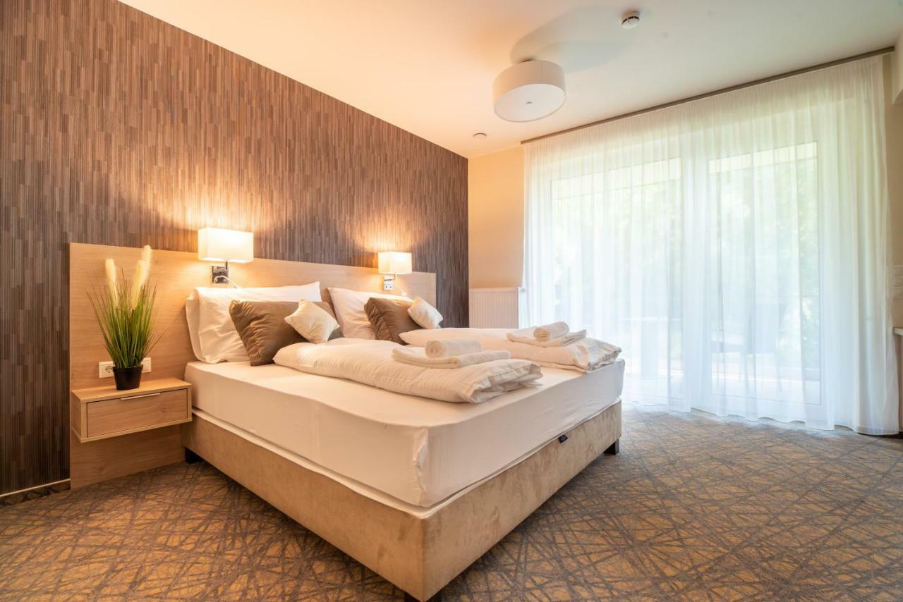 Easy Suites Hévíz Buitenkant foto