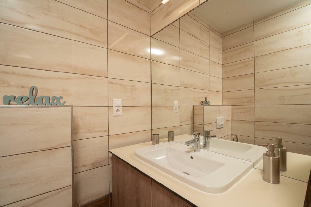 Easy Suites Hévíz Buitenkant foto
