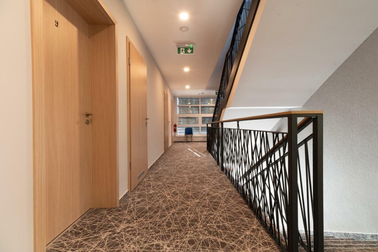 Easy Suites Hévíz Buitenkant foto