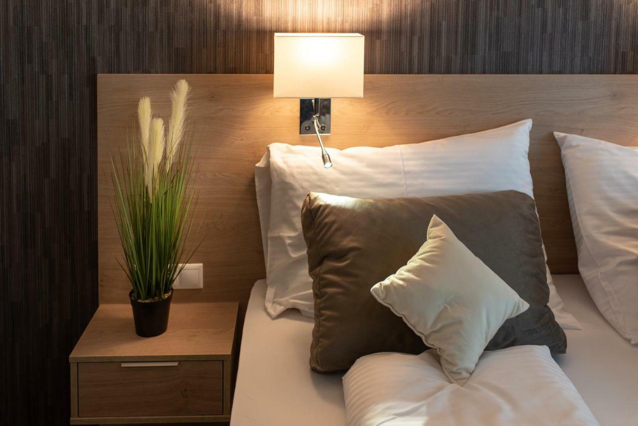 Easy Suites Hévíz Buitenkant foto