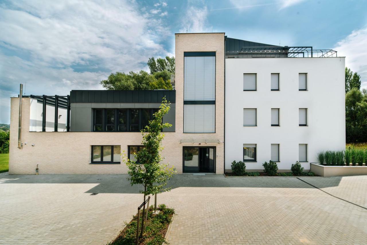 Easy Suites Hévíz Buitenkant foto