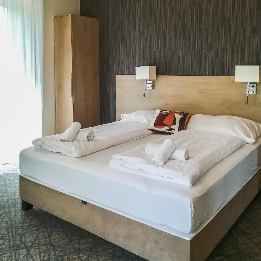 Easy Suites Hévíz Buitenkant foto