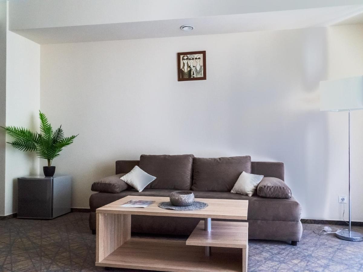 Easy Suites Hévíz Buitenkant foto
